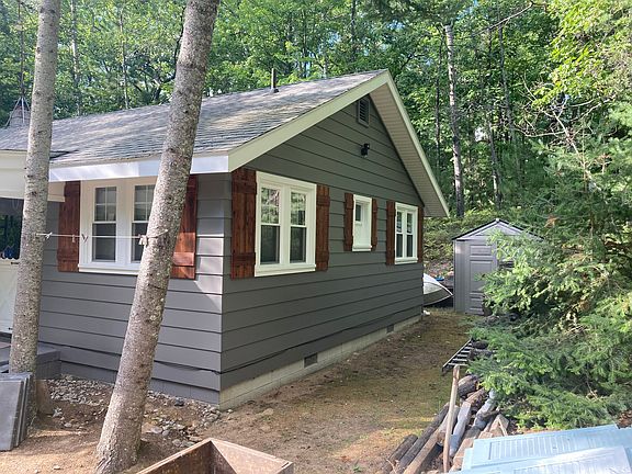 4th image of 21946 Macarthur Ln