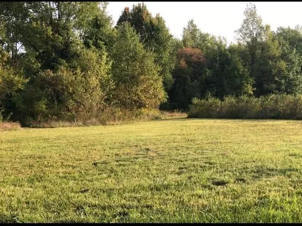 215 63rd St, South Haven, MI 49090