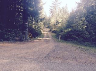 9811 NW Klahowya Trl, Bremerton, WA 98312