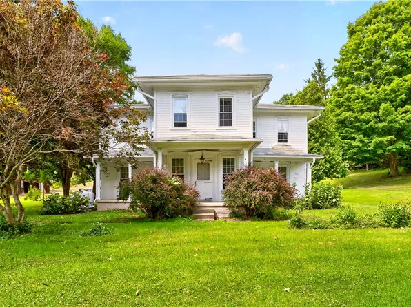 7780 Cold Springs Rd, Bath, NY 14810