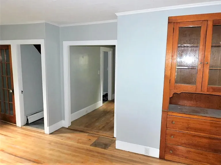 31 Wesley St — Photo 11