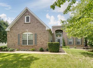 2303 The Courts Dr, Chesterfield, MO 63017
