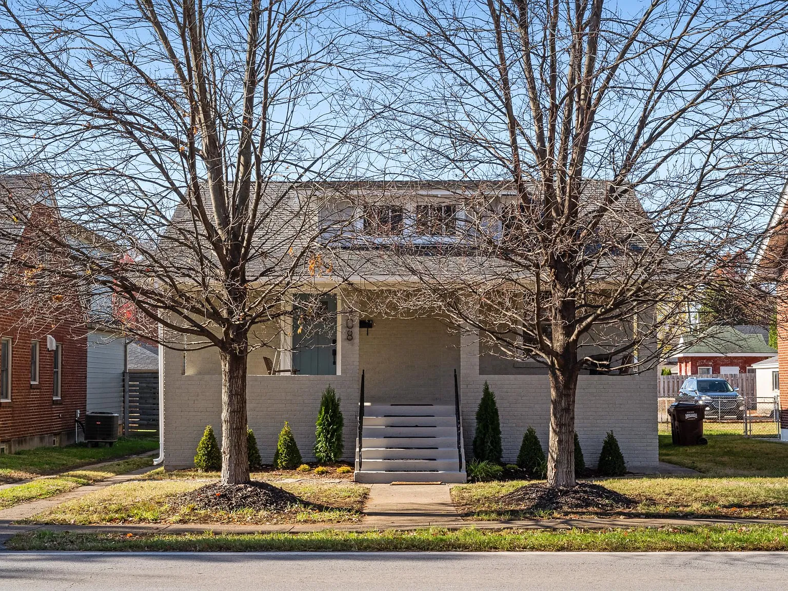 308 Breckenridge Ln — Photo 1