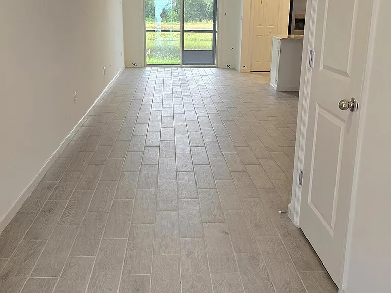 6821 Gable Grove Ave — Photo 3