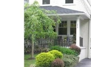 266 S Devon Ave, Wayne, PA 19087