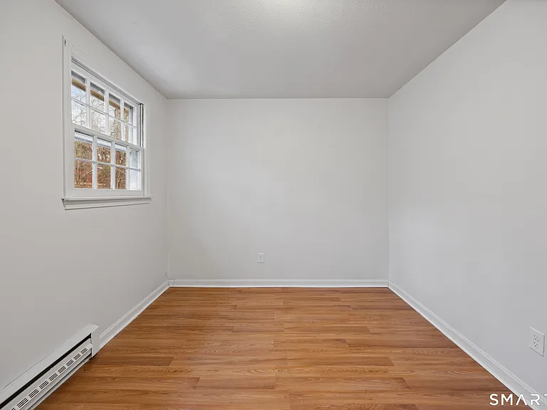 9 Maple Ave #B — Photo 15