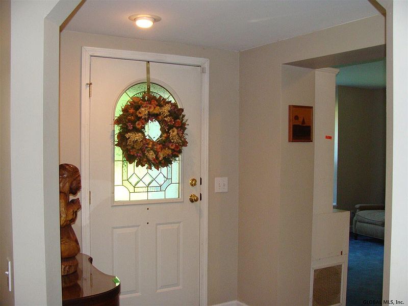 3rd image of 111 FAY Lane
