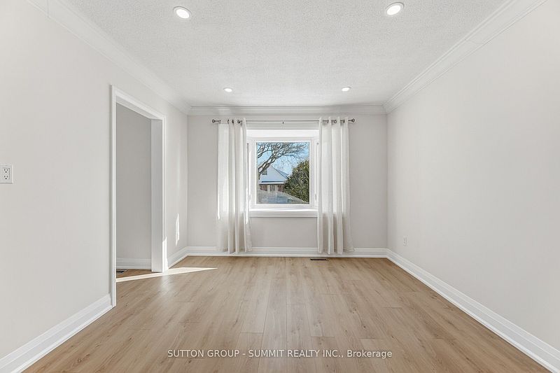 Toronto House for rent - 3 Bedrooms — photo 3