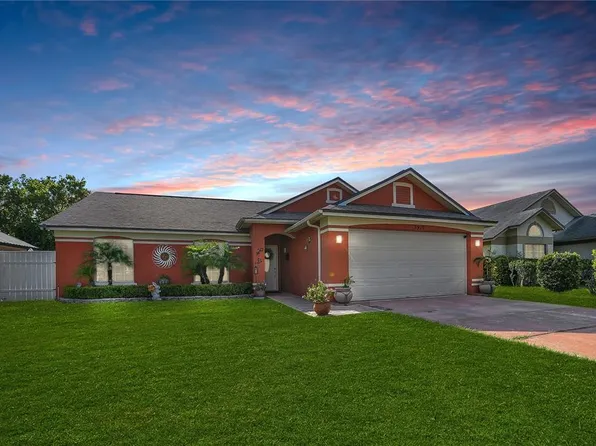 3920 Spring Breeze Dr, Orlando, FL 32829