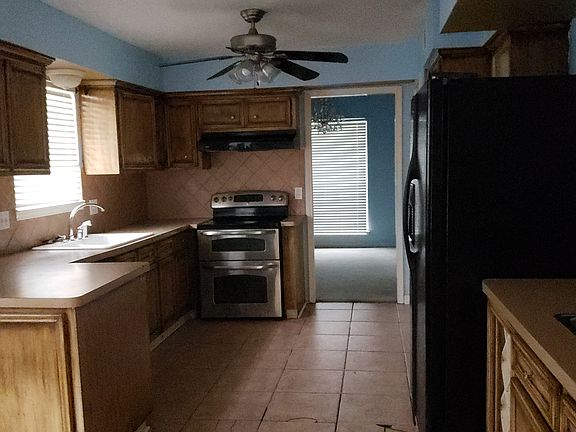 5th image of 10827 Paulwood Dr