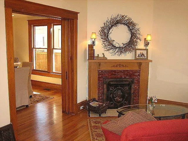 1520 S Clarkson St — Photo 4