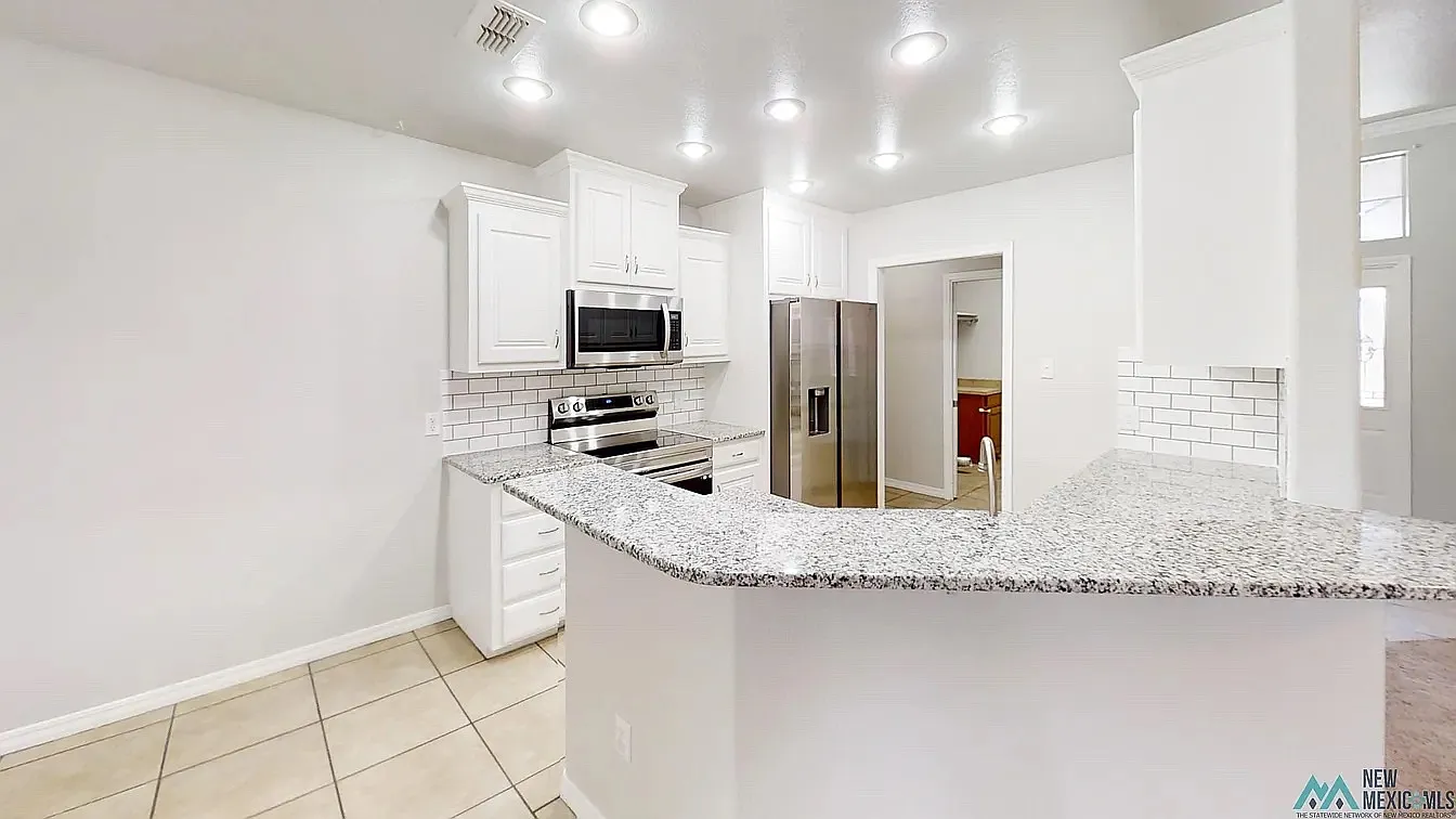 Jadyn Ln, Clovis — Photo 4