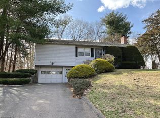 131 Trout Stream Dr, Vernon, CT 06066