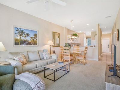 7970 Mahogany Run Ln APT 225, Naples, FL, 34113