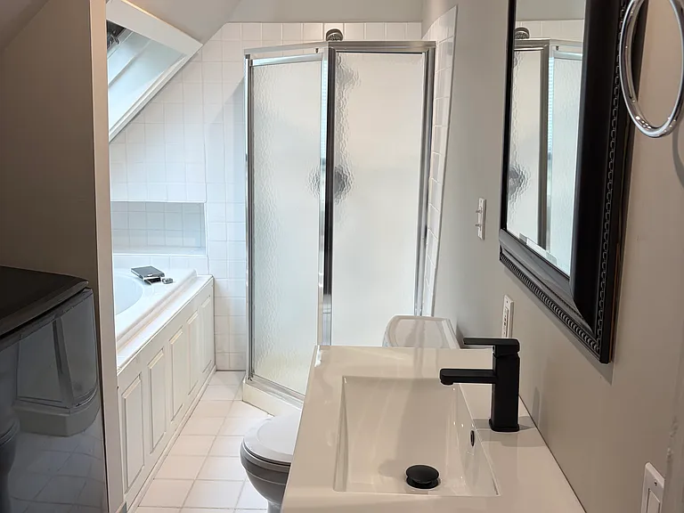 420 Tusculum Ave #2 — Photo 21