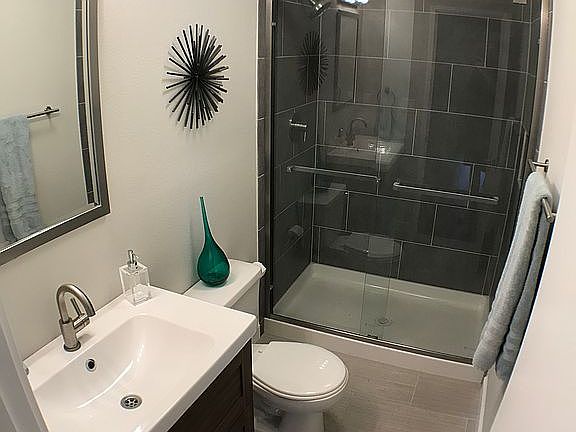 2nd image of 4007 W Leila Ave