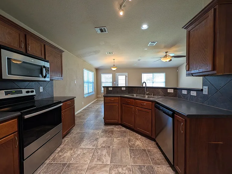 246 Crane Crest Dr — Photo 6