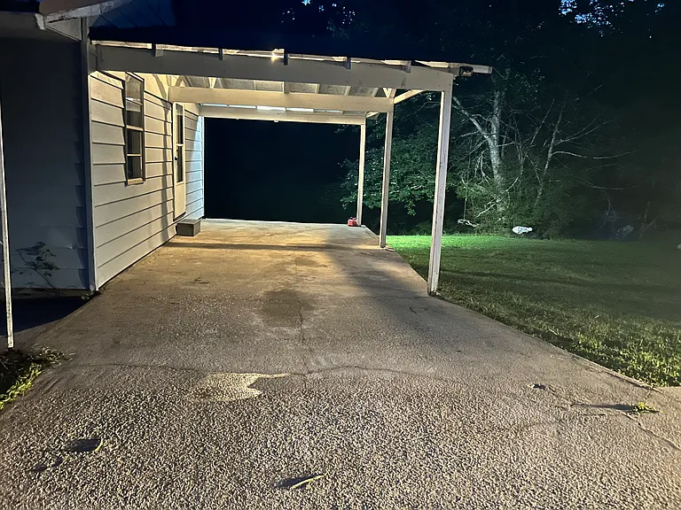 Coker Dr — Photo 22