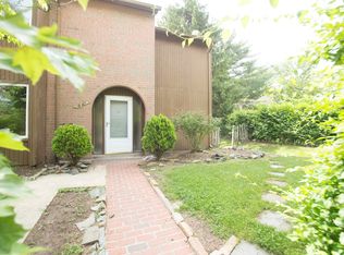 19401 Thomas Farm Rd, Montgomery Village, MD 20886