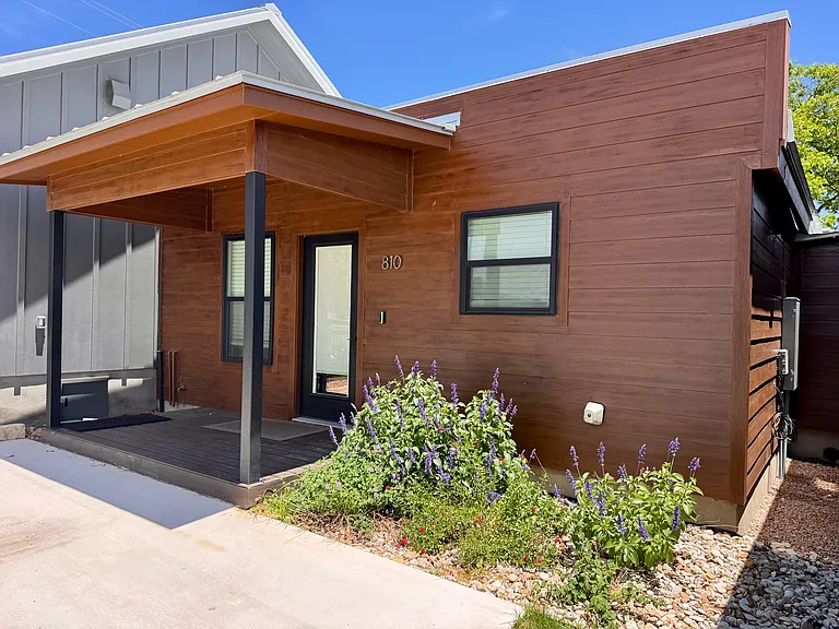 810 Birmingham Ave — Photo 16
