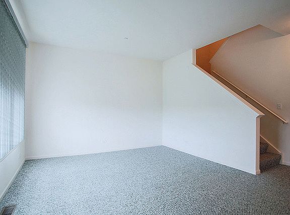 3rd image of 354 S Prospect Ave