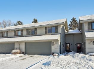 4202 Shirlee Ln N, Shoreview, MN 55126