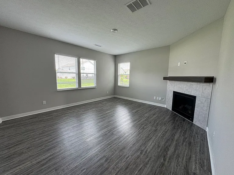 17158 Seaboard Pl — Photo 3