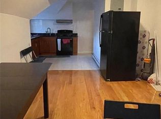 4232 160th St #5, Flushing, NY 11358
