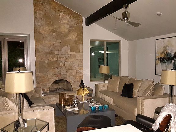 4th image of 1512 Camellia Ave