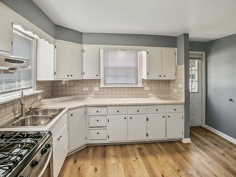 14336 S Harrison Ave — Photo 5