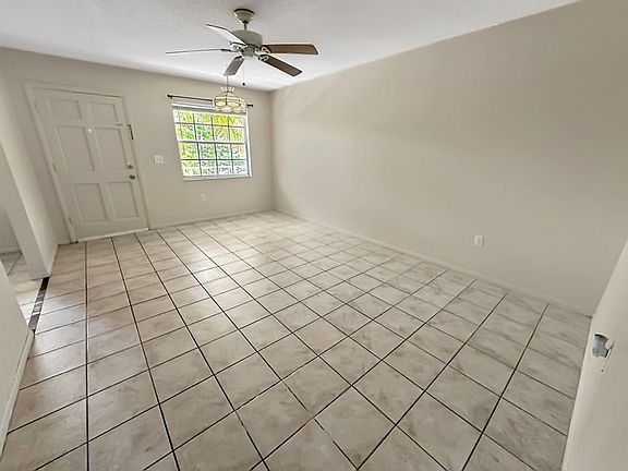 3rd image of 2441 8th St Unit 38