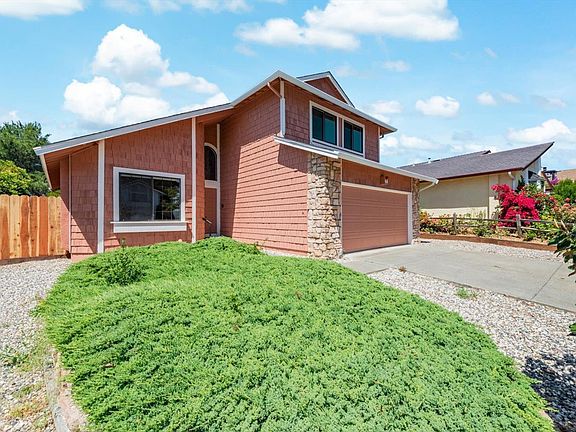 4th image of 225 Riverview Drive