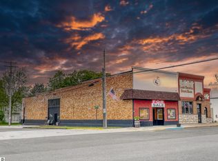 201 State St, Luther, MI 49656