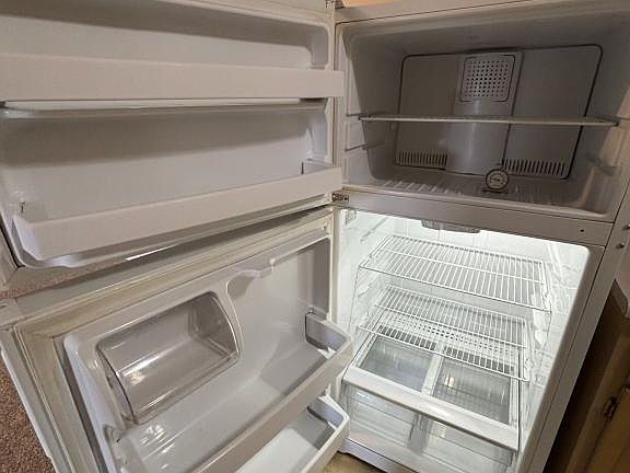 4th image of 303 Farside Dr APT 9