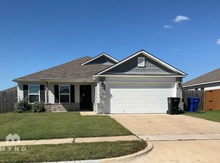 2006 S 15th St, Broken Arrow, OK 74012