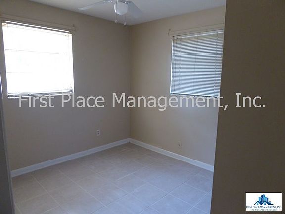 5th image of 2508 E Spokane Ave