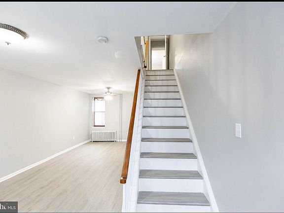3rd image of 2519 E Dauphin St
