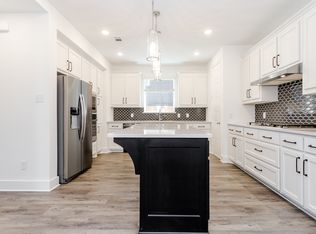 8038A Grotto Dr, Royse City, TX 75189