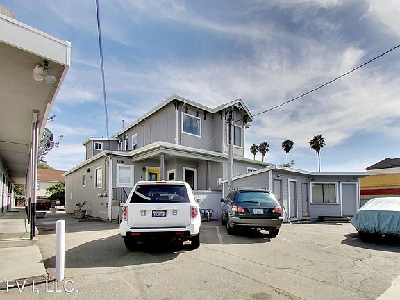 3rd image of 3138 Fruitvale Ave APT 4