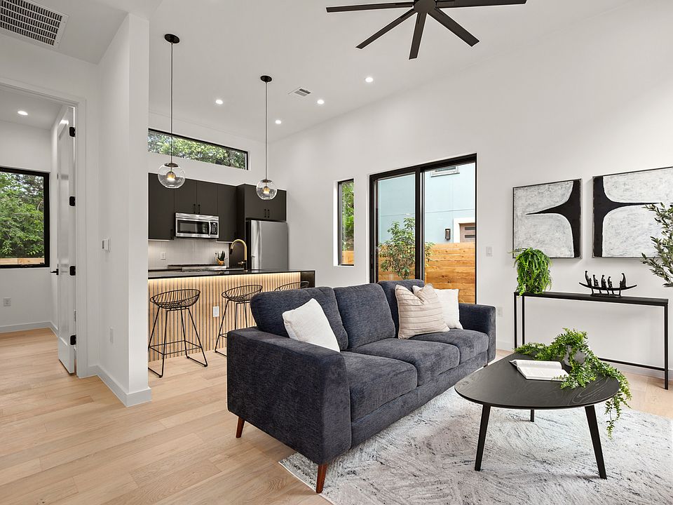 1st image of 1008 W Annie St #B
