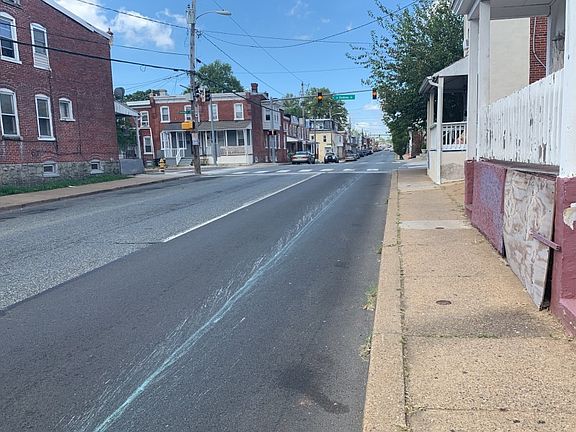 5th image of 1408 W 2nd St