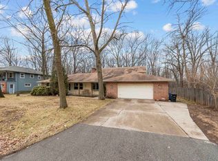 2625 Southwood Dr, Appleton, WI 54915