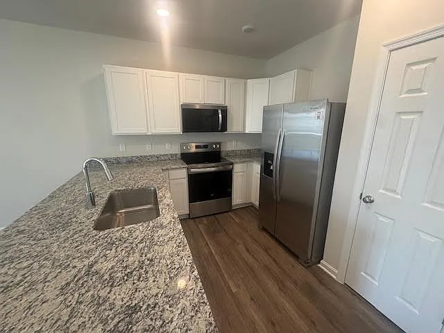 148 Rae Ct — Photo 3