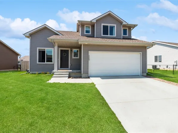 3320 Wolf Creek Rd SW, Bondurant, IA 50035