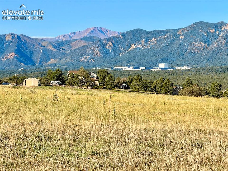 1st image of 505 Struthers Loop
