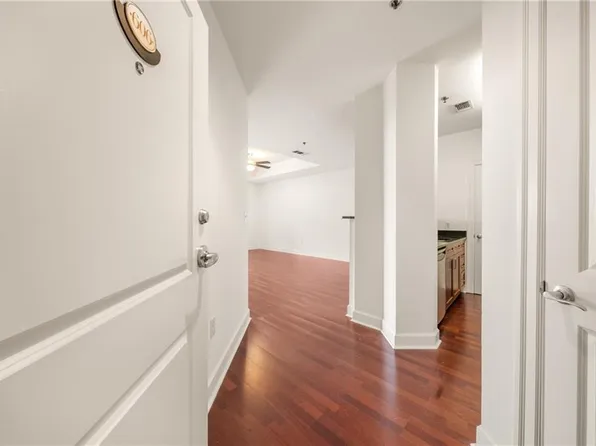 325 E Paces Ferry Rd NE APT 606, Atlanta, GA 30305
