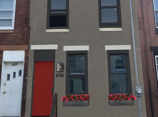 438 Mercy St, Philadelphia, PA 19148