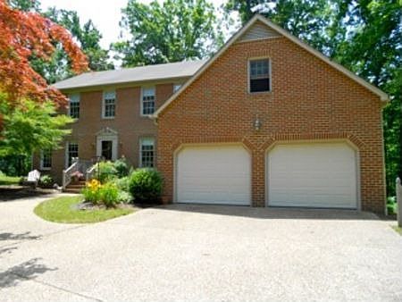 1st image of 111 Holloway Dr