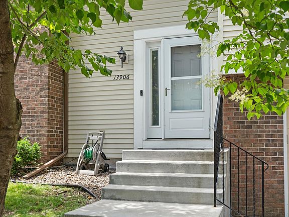 2nd image of 13906 Herald Way