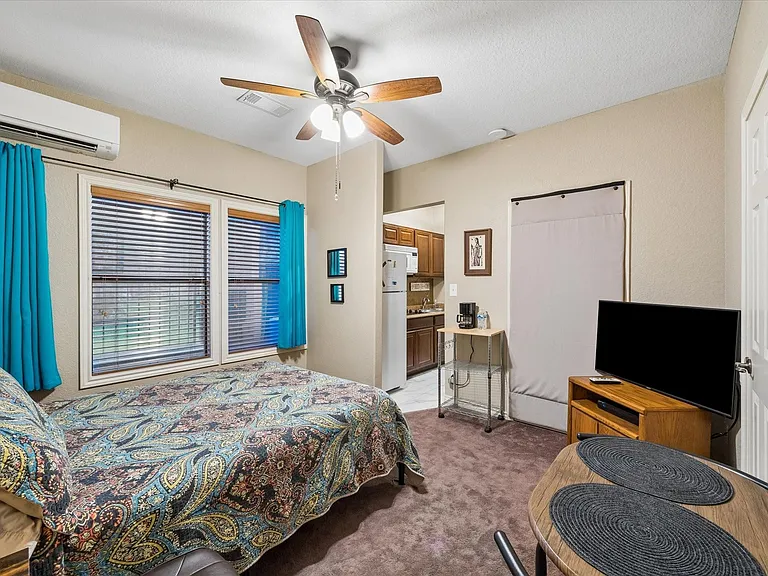 3040 Bayshore Dr #4 — Photo 1